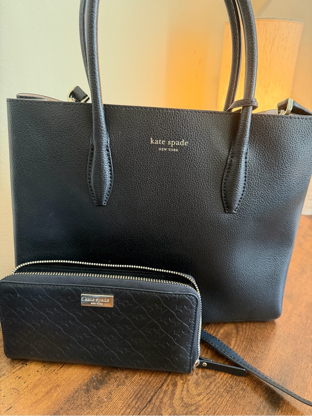 Kate Spade Wallet & Tote Set